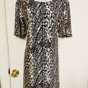 Chic Monochrome Snake Print Midi Dress